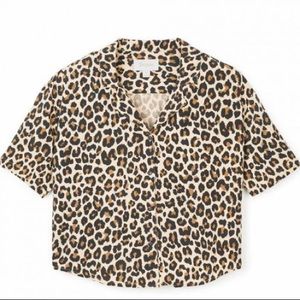 Britton Button Up leopard shirt 👚